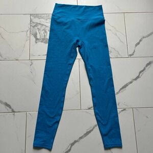 FORM active core leggings aqua blue size medium